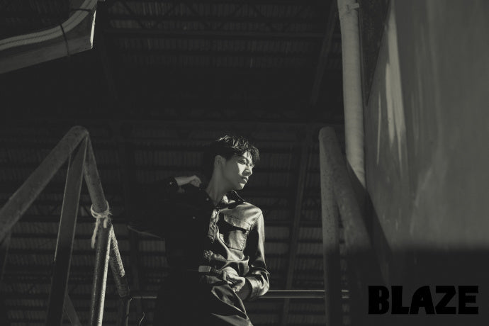 【中国雑誌】BLAZE Magazine 2026/10 D.ver 三冊セット（渡部秀＆齋藤璃佑、公式カード32枚）